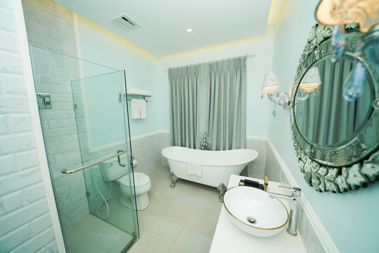 โรงแรมคาร์ลิโต ตาเคย์เทย์ Tagaytay City ภายนอก รูปภาพ